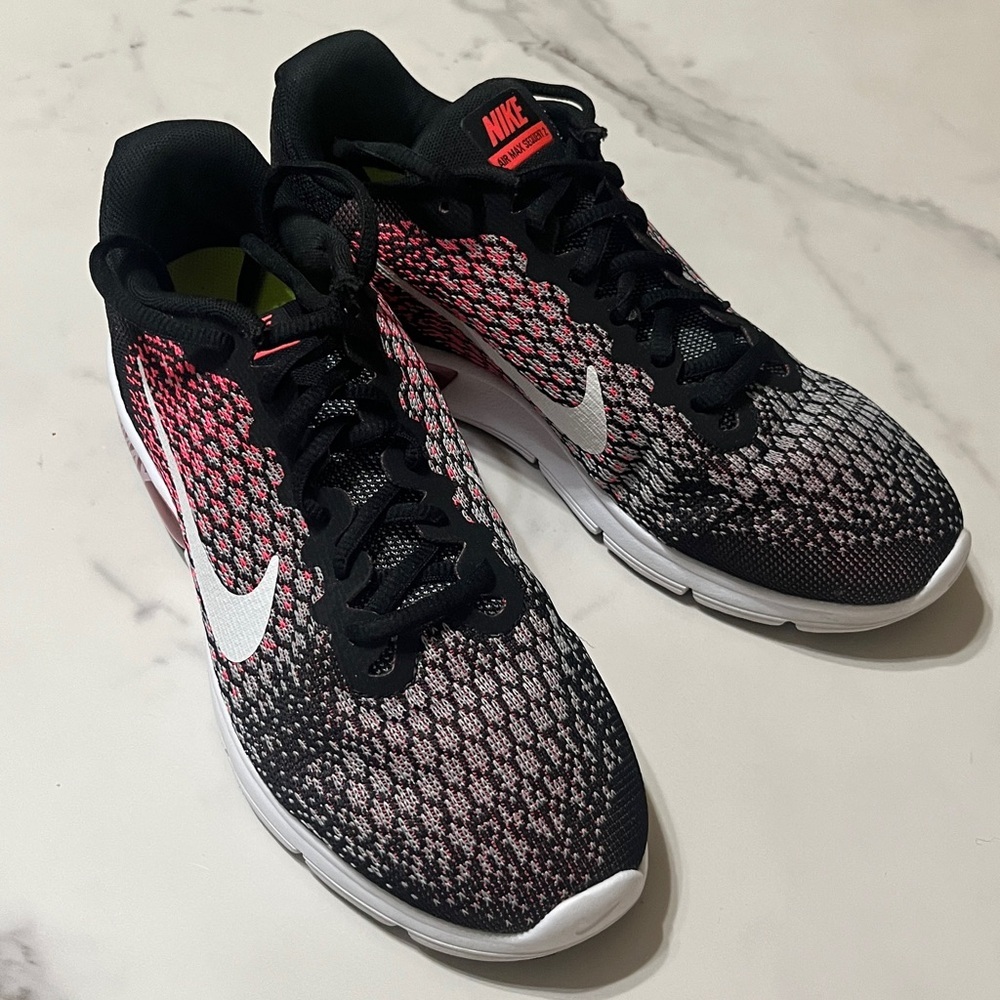 Nike Air Max Sequent 2 Trainers Athletic Shoes 852465-004 Size 8.5 - Picture 3 of 8